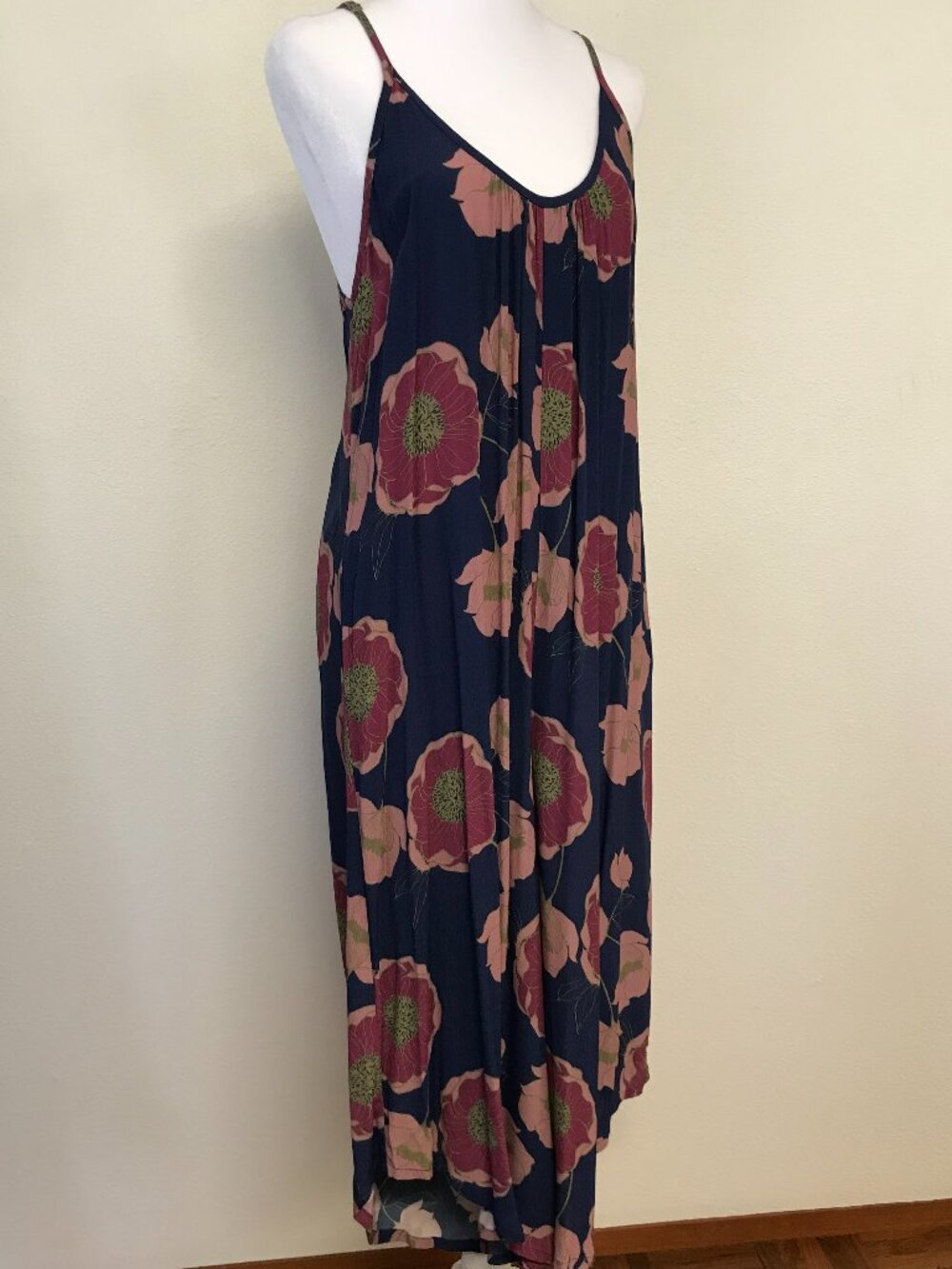Cinnamon Girl Yara Jumper Peonies at Midnight XS Floral Hawaii Pockets